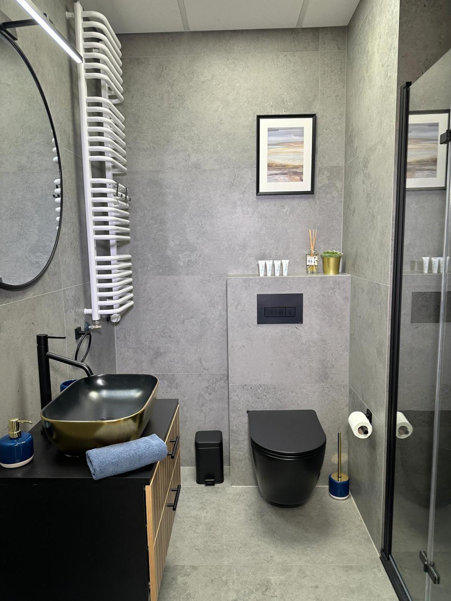 Sky Tower Apartments Varşova Dış mekan fotoğraf